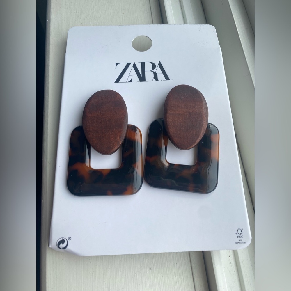 BNWT Zara Brown and Tortoiseshell Earrings - Picture 5 of 7